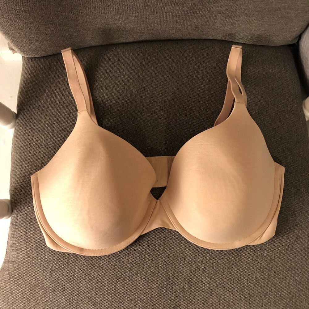 Victoria’s Secret PINK bra